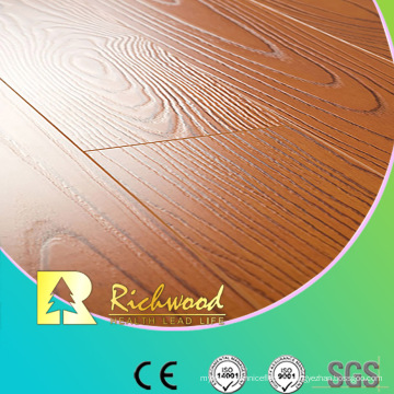 8.3mm E0 HDF AC4 a gravé l&#39;orme en relief le plancher ciré stratifié de bord ciré par V